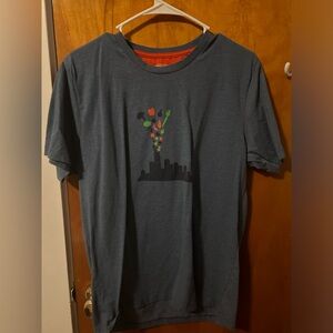 Used men’s t-shirt